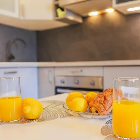 Azurappart Brilliant 2room, Massena Διαμέρισμα