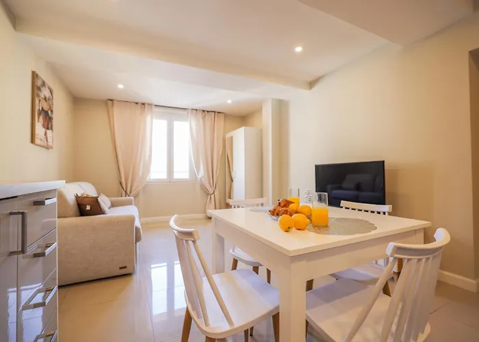 Appartement Azurappart Brilliant 2room, Massena *